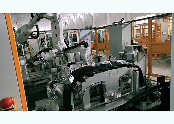 Soldadora de perforación del robot flexible y ultrasónica para el tope plástico del coche