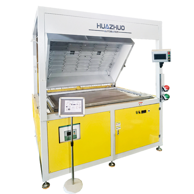 Máquina de formación de vacío vertical para piezas interiores de automóviles con potencia de calefacción superior a 128 kW