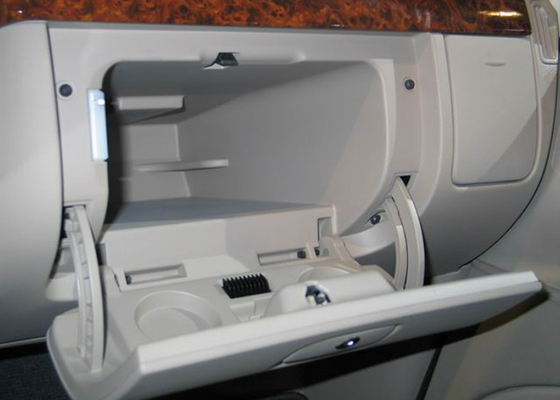 Puerta de coche plástica del PLC 0.6MPA de la soldadora de la placa caliente del motor servo